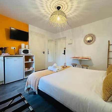 Casa Saint Joseph - Premium Orange أنجير